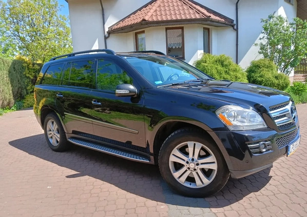 Mercedes-Benz GL cena 75000 przebieg: 215000, rok produkcji 2008 z Puławy małe 172